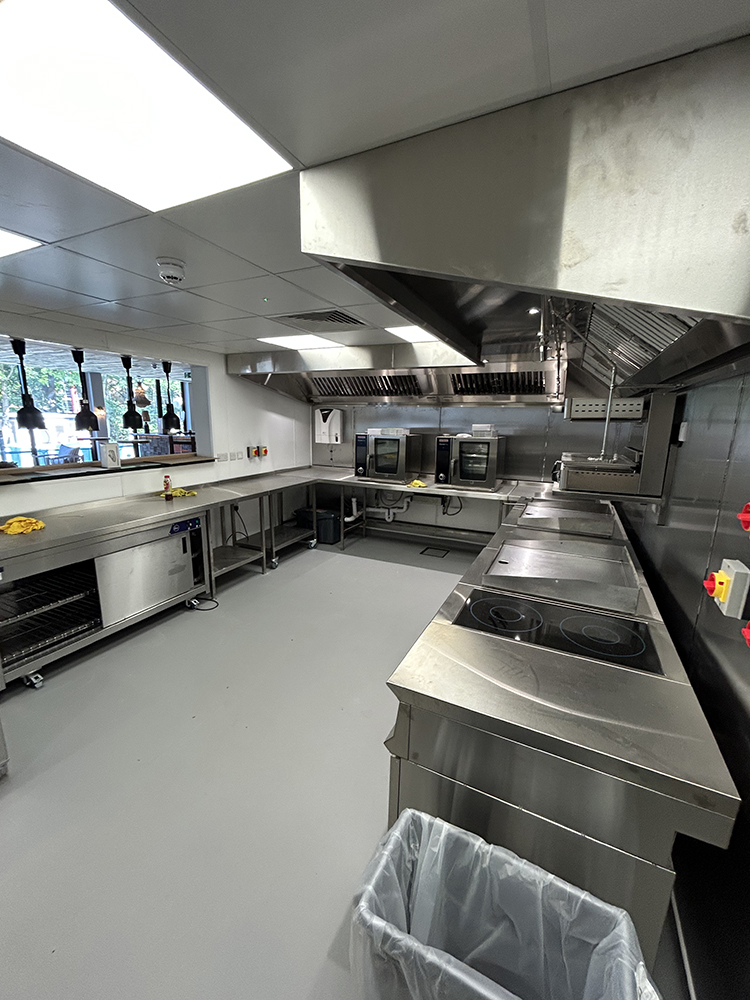  commercial kitchen installation